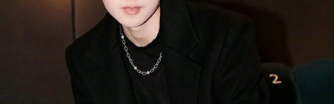 百家乐官网-何炅不救李湘！撞脸小生看肛肠科！