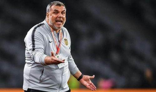 奥拉罗尤：只要追讨回苏宁欠薪 会免费执教新东家